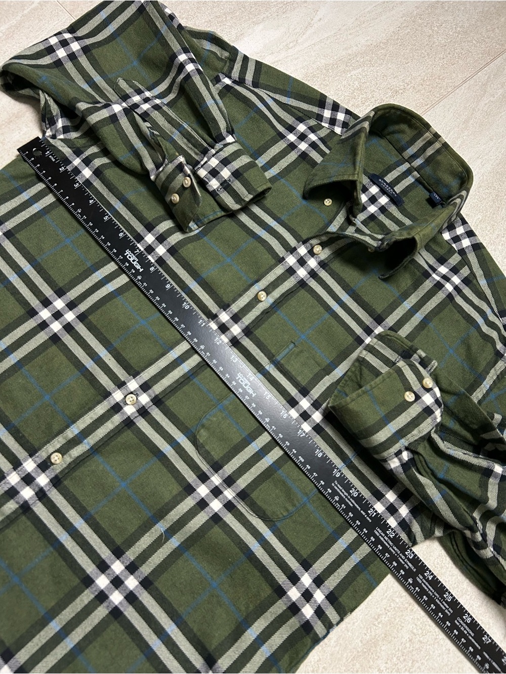 BURBERRY NOVA CHECK FLANNEL PLAID BUTTON DOWN SIZE MEDIUM - Picture 13 of 14